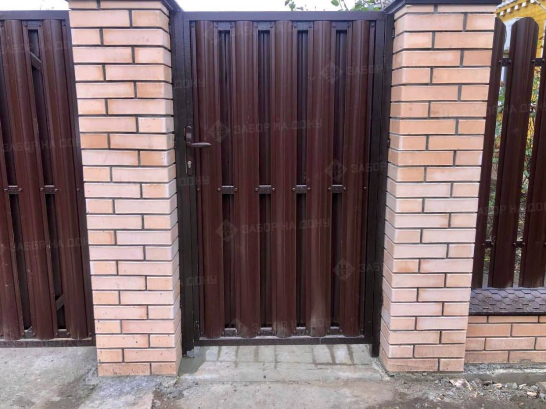 Калитка из евроштакетника  в Крымске